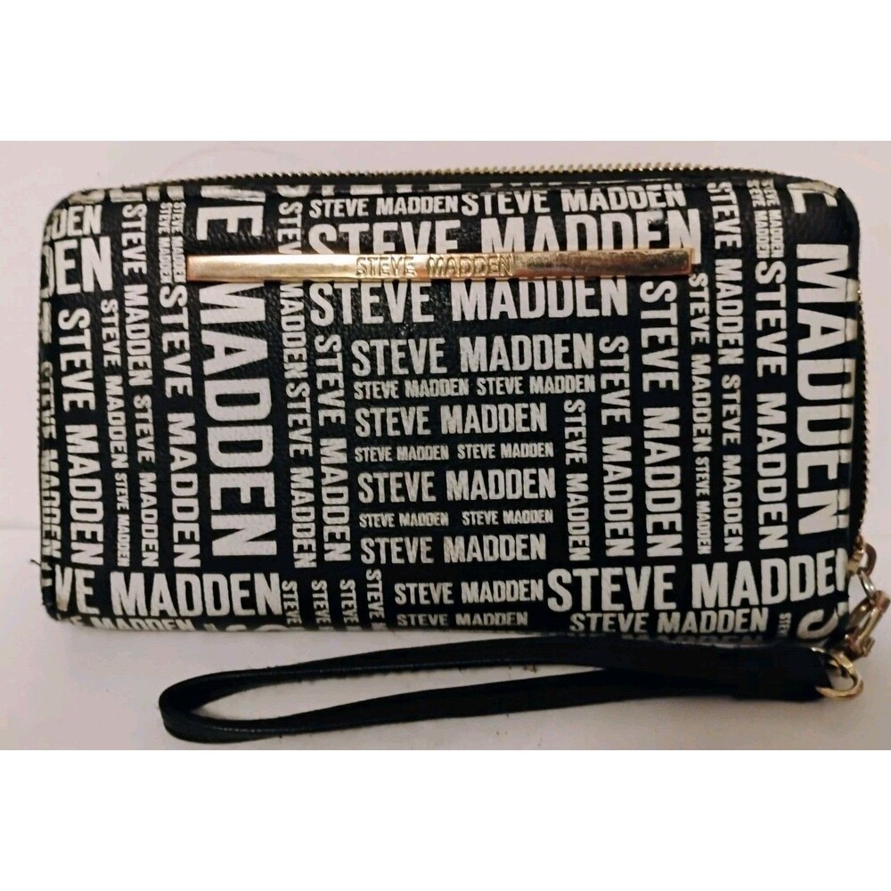 Steve Madden Zip Around Wristlet Wallet Black White Block Logo Print Gold Accent